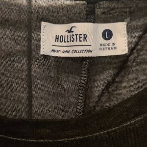Hollister loose fit tshirt